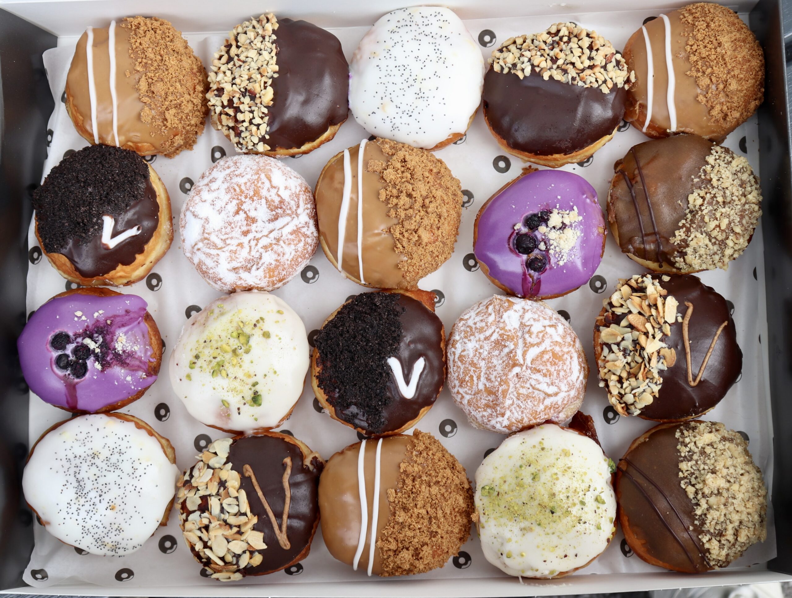 Vegan Midi Sourdough Donuts